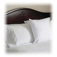 ULTRA PEARL T200 SOLID WHITE POLY/COTTON BLEND Full Flat Sheets 