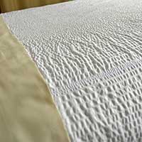 COTTON/POLY COVERLET KAR-RIPPLE 90x95" White 6 per case