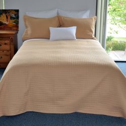 *T190 QUEEN  QUILTED COVERLET 150GSM #BP85GO-K 92"x95" GOLD (ea) PN:16295